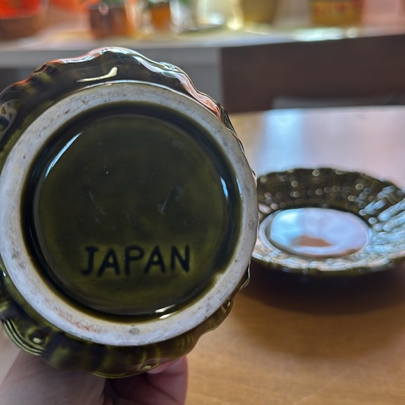 Vintage porcelain pitcher & plate - Picture 5 of 7